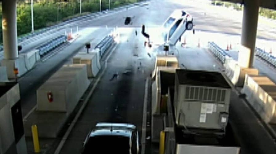 Graphic content warning: Man thrown from car in collision