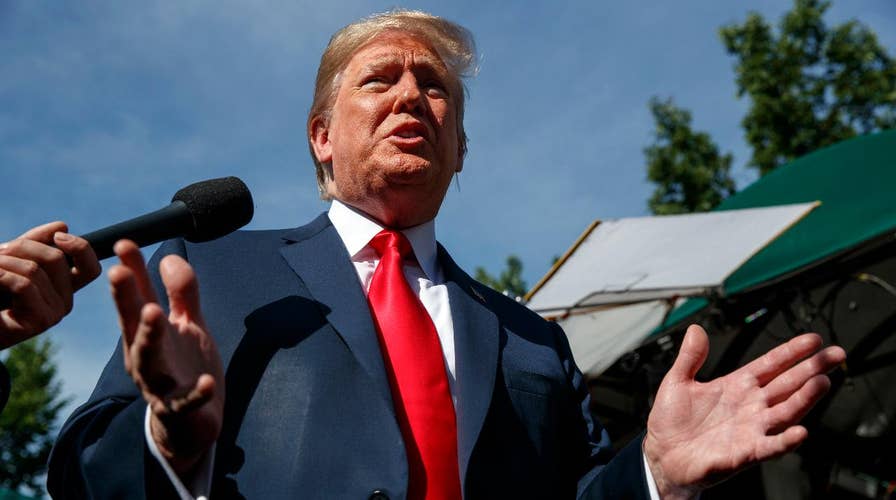 Media rip Trump 'cult'