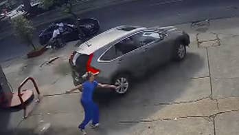 New Orleans man in hospital gown spotted stealing SUV