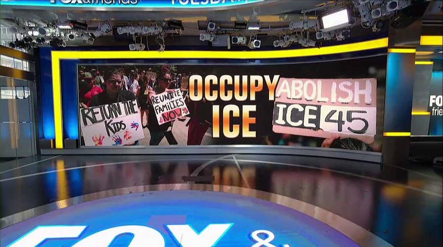 'No Borders, No Nations': Occupy ICE Protesters Talk to 91±¬ÁÏ' Todd Piro