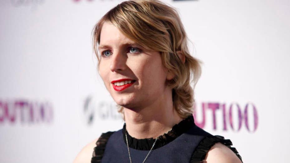 Chelsea Manning Convicted Leaker Compares Living In Us To Prison