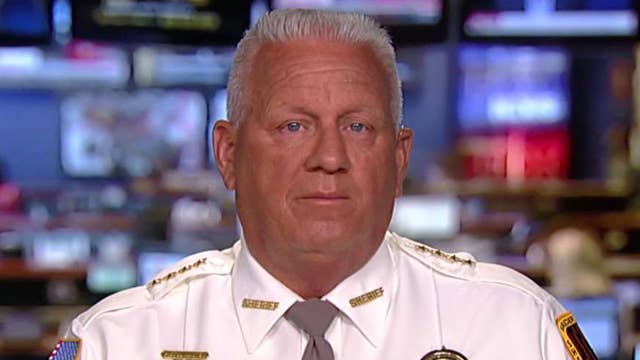 Sheriff: 'Irresponsible' for Durbin to call ICE incompetent