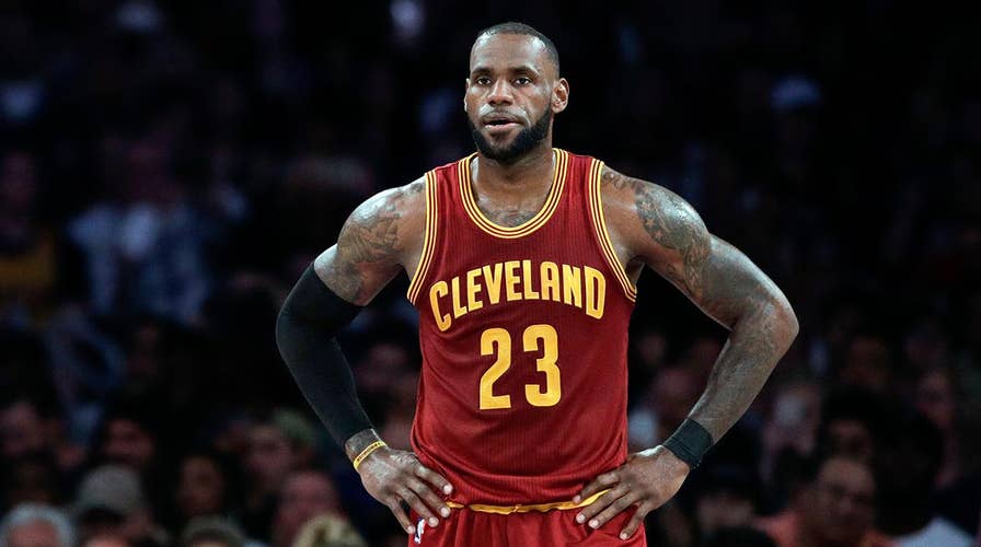 LeBron James signs $154 million deal with Los Angeles Lakers