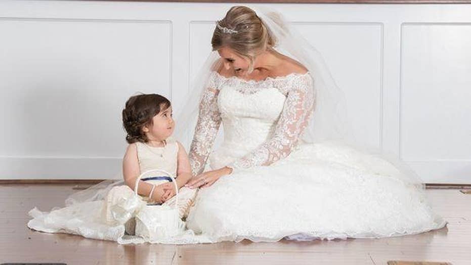 3 Year Old Battling Cancer Is Flower Girl In Bone Marrow Donor S Wedding Fox News
