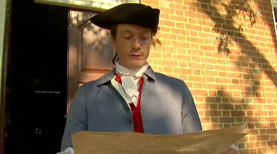 'Thomas Jefferson' reads from Declaration of Independence