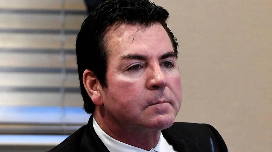 Papa John's founder John Schnatter resigns