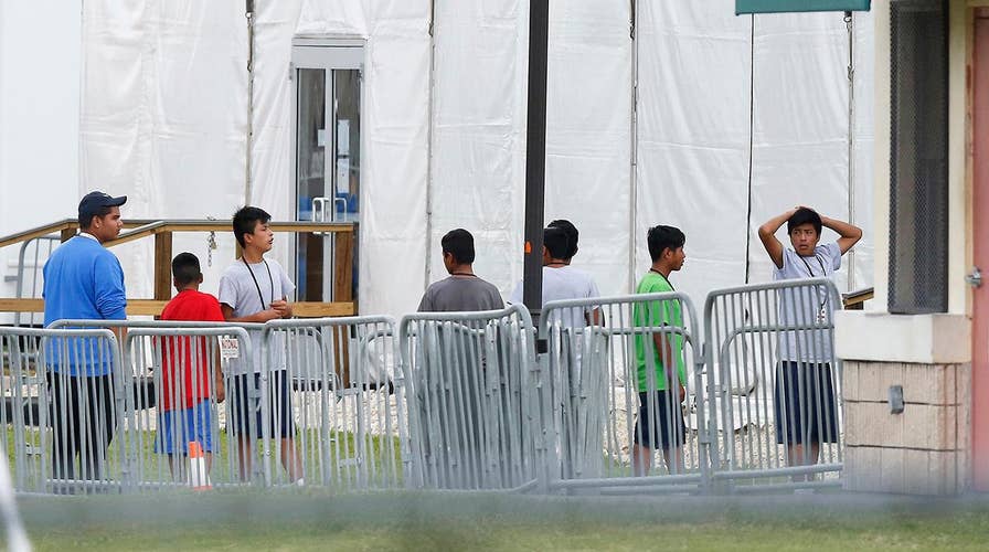 Judge praises Trump admin's efforts to reunite families