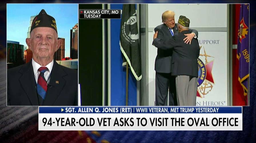 Trump Brings 94-Year-Old Veteran on Stage, Invites Him to Oval Office