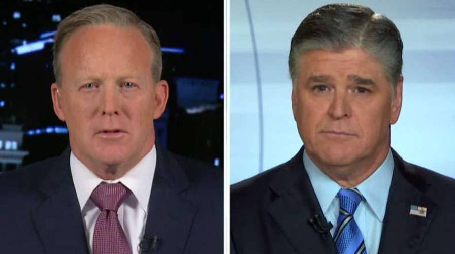 Sean Spicer: CNN's Jim Acosta owes Trump an apology