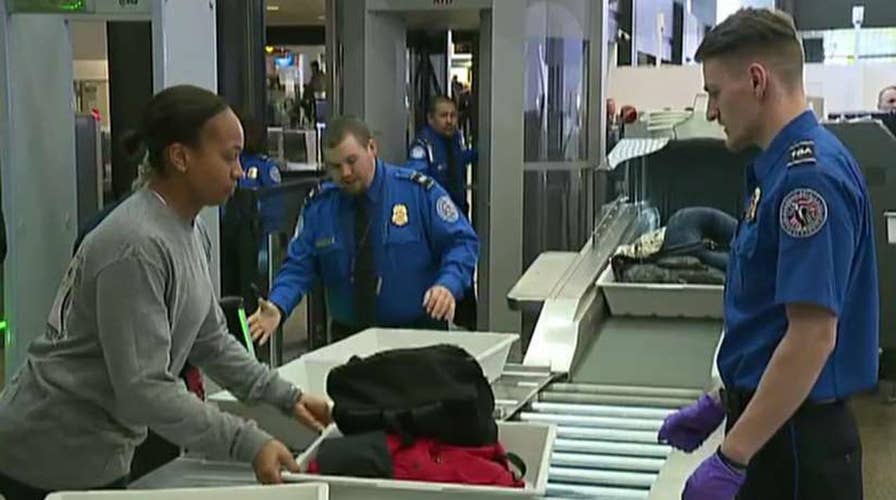TSA looks to end screening at small airports