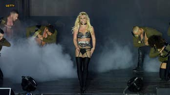 Britney Spears appears to forget where she is during performance