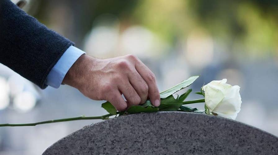 Bill would grant New Yorkers 3 months bereavement leave