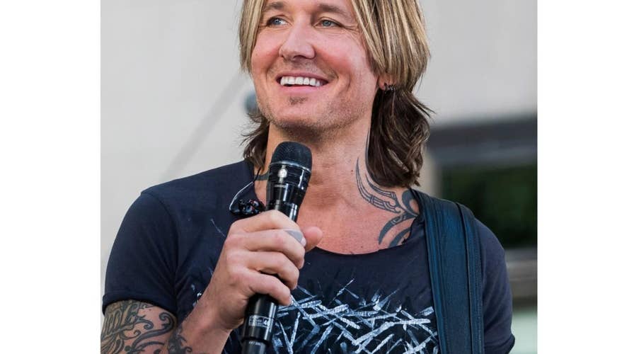 New Jersey woman buys coffee for Keith Urban