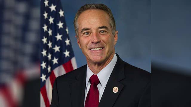 Rep. Chris Collins arrested on insider trading charges