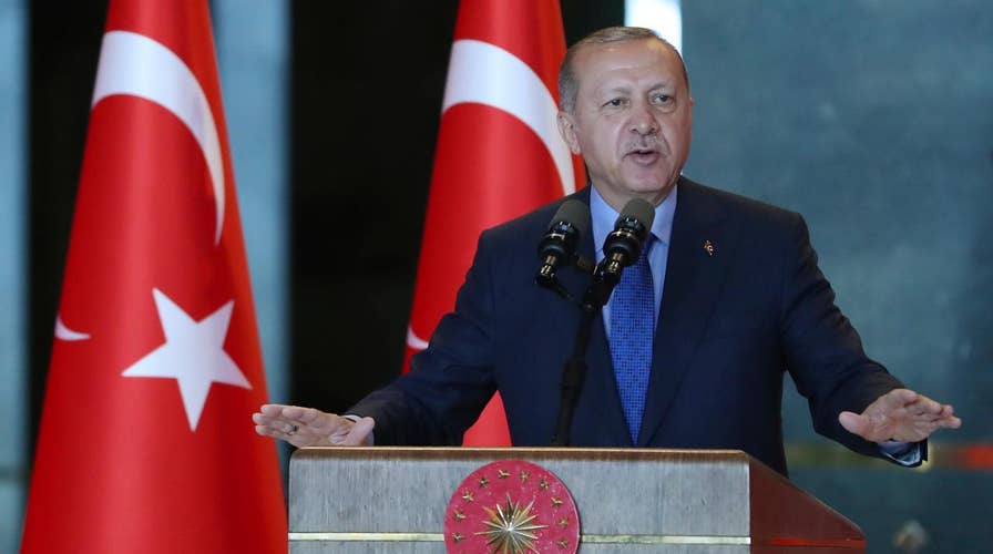 White House escalates diplomatic fight with Turkey