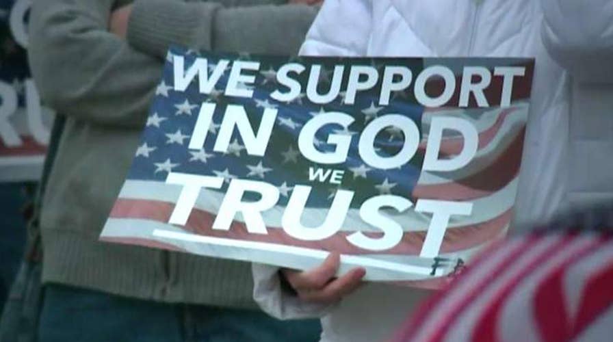 Alabama public schools may add 'In God We Trust' displays