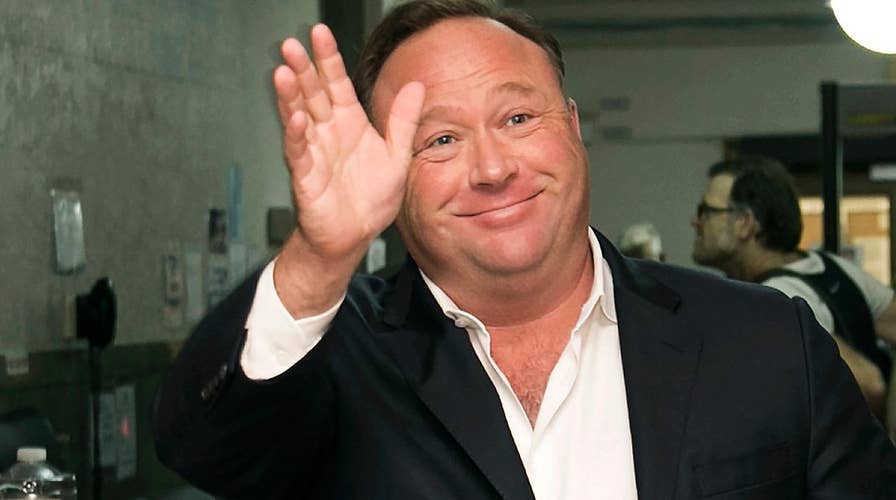 Alex Jones sees conspiracy in FCC crackdown