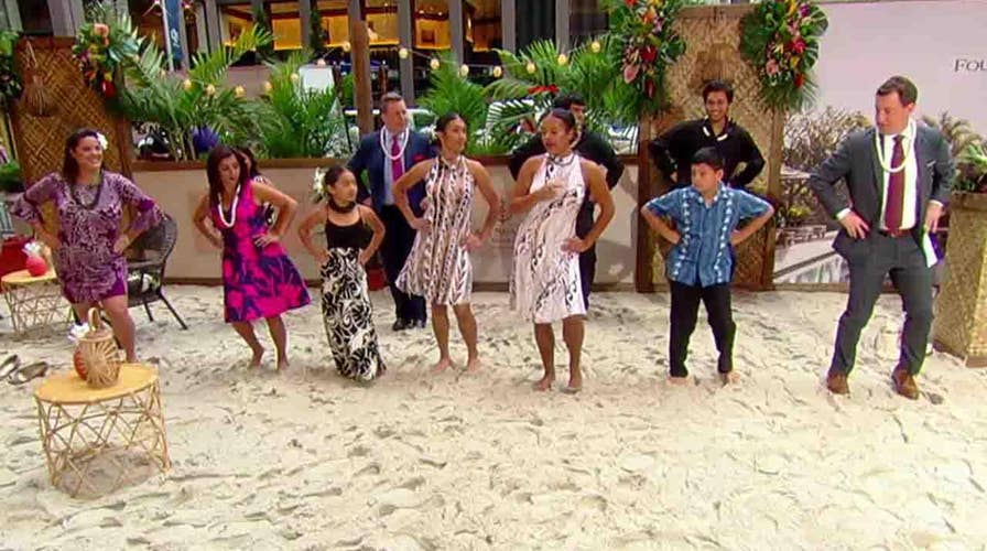 'Fox & Friends' co-hosts get a hula lesson