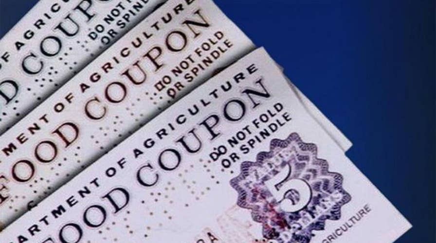 Congress, states consider food stamp work requirement