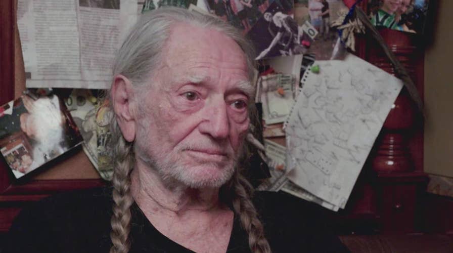'OBJECTified' preview: Willie Nelson on married life