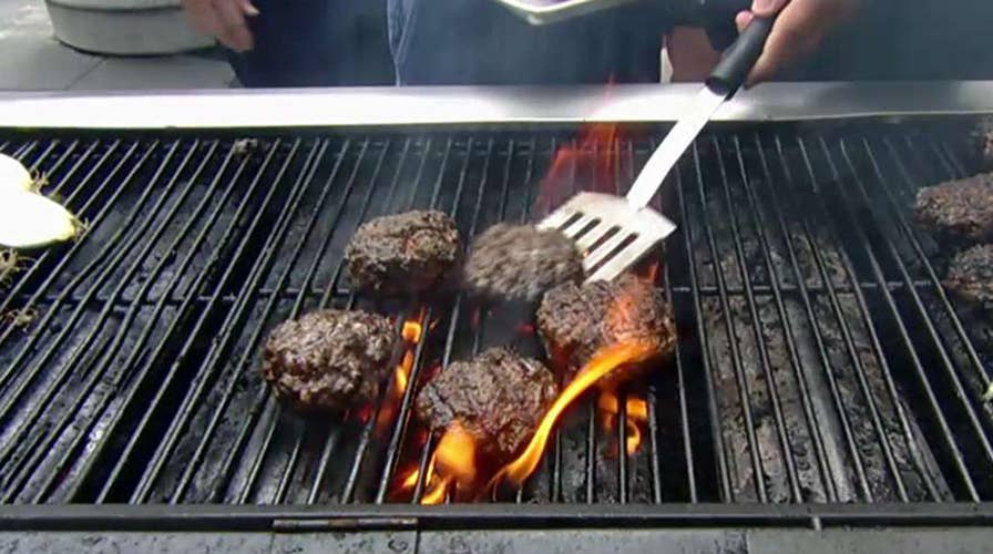 Cooking with 'Friends': Bossie's burgers