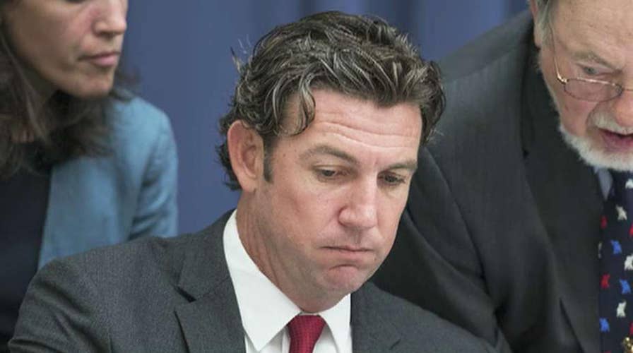 Hunter blames politics for indictment on corruption charges