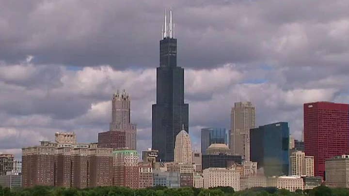 Chicago considers plan to fix pension deficit with more debt