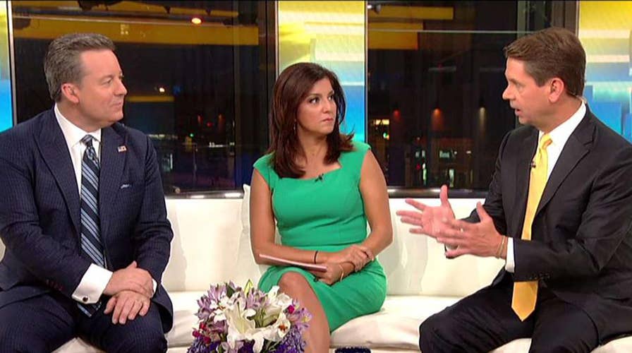 Democratic candidates push to decriminalize border crossings