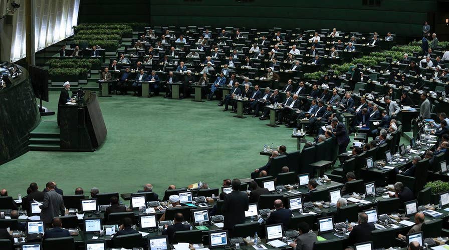 Iran's parliament blames Rouhani for economic crisis