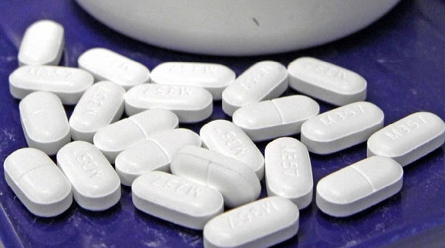 Trump administration cuts red tape to speed drug approval