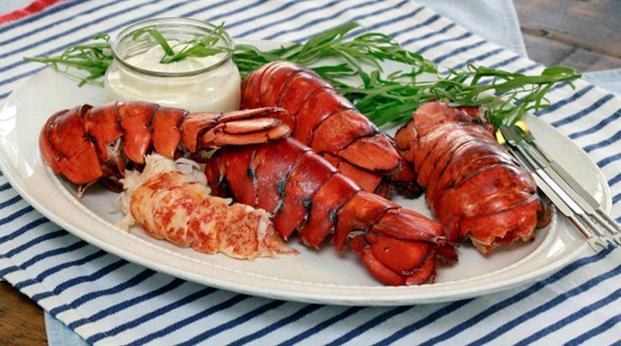 Americans are literally feasting off fatter paychecks