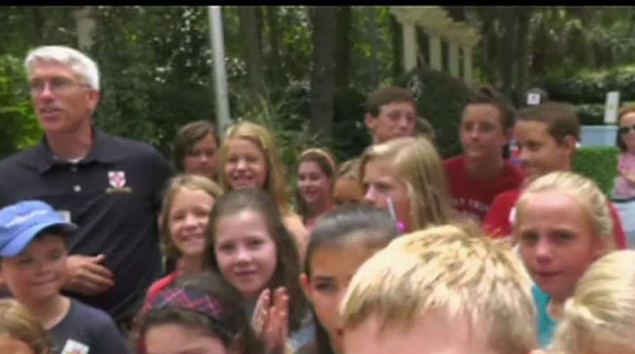 Students sell lemonade for water filtration system in Sudan