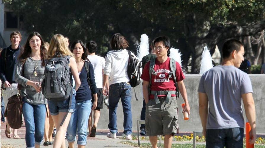 Report: 1 in 3 parents expect kids to help pay for college