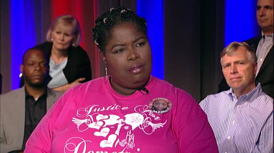 'Ingraham Angle' town hall delves into Chicago violence epidemic.