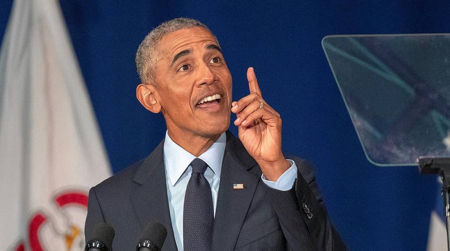 Obama returns to the campaign trail