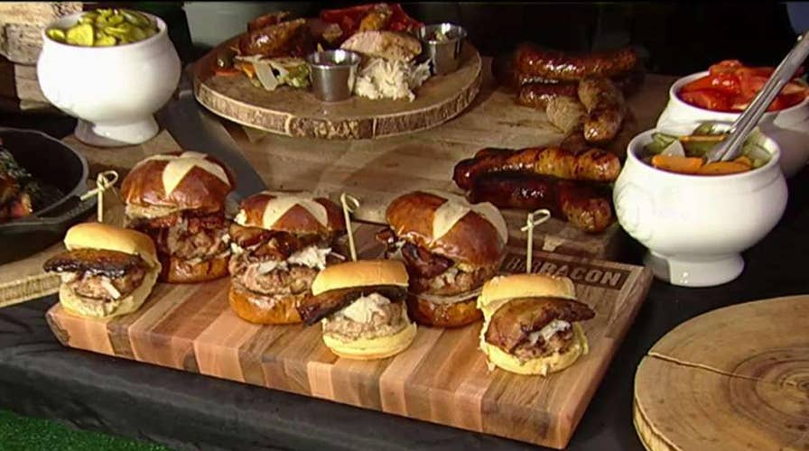 'Fox & Friends' hosts a football feast-off