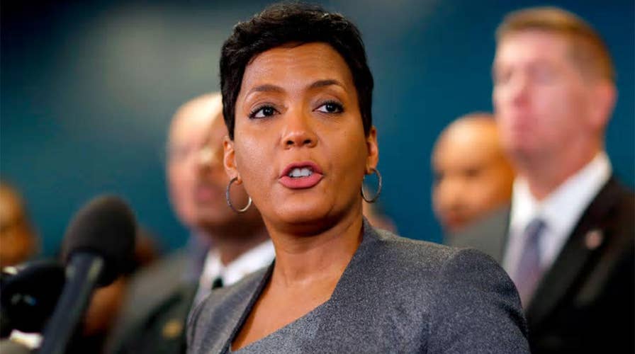 Atlanta's mayor terminates the city's relationship with ICE
