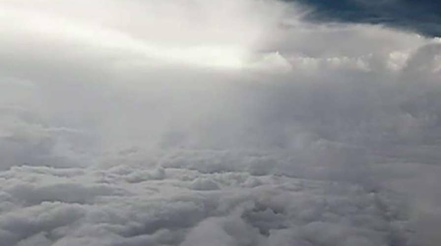 Air Force pilots fly into the eye of Hurricane Florence