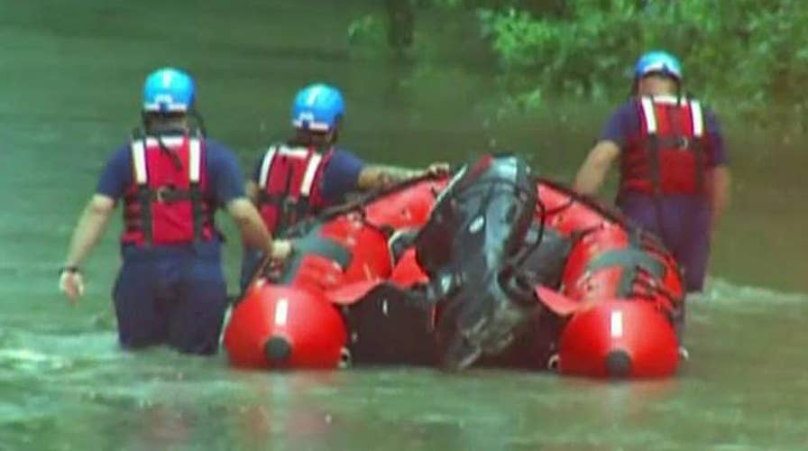 Fayetteville mayor urges residents to seek higher ground