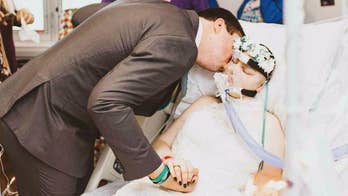 Florida couple weds in hospital days before wife's cancer death