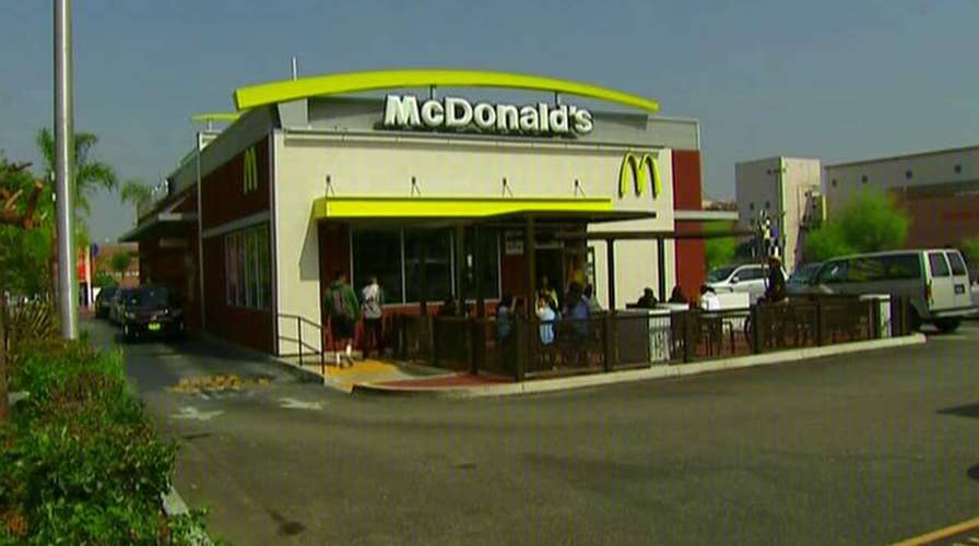 Teen sues McDonald's over hot water