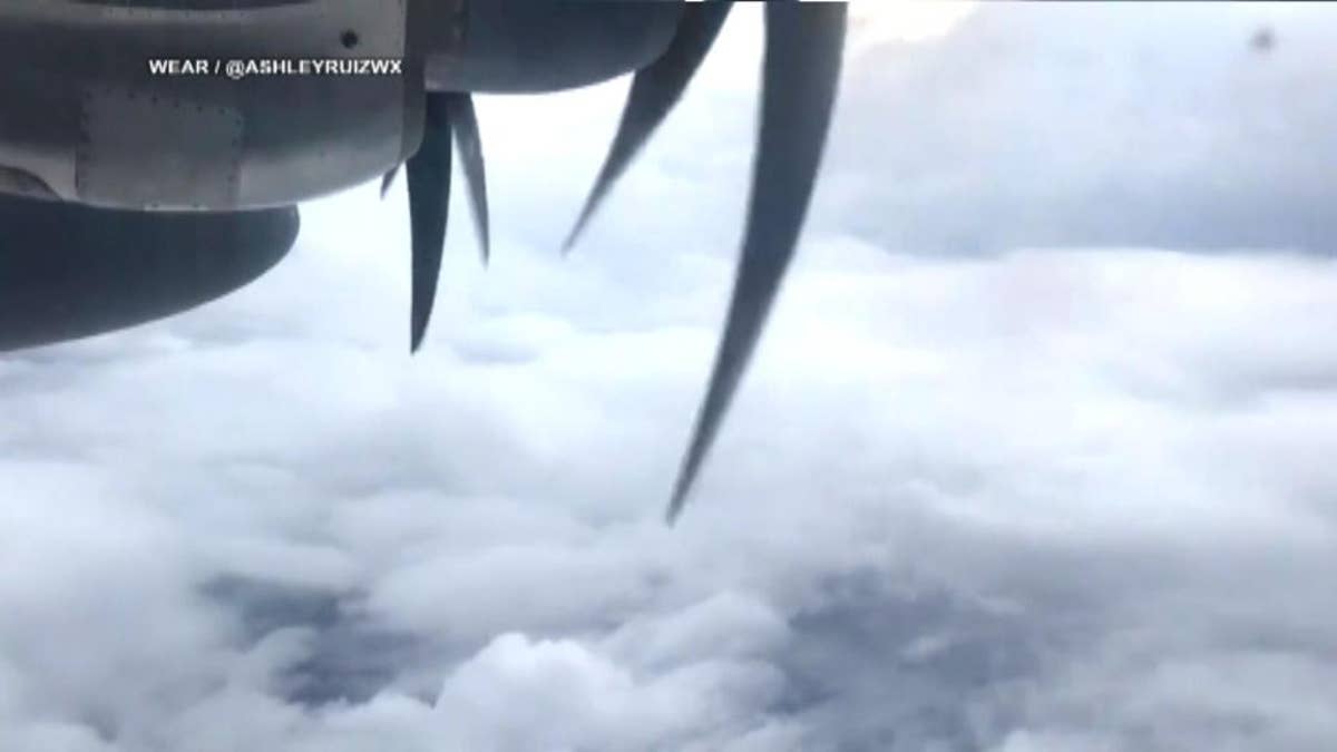 Watch as Hurricane Hunters Break Through Epsilon's Eyewall - Videos from  The Weather Channel