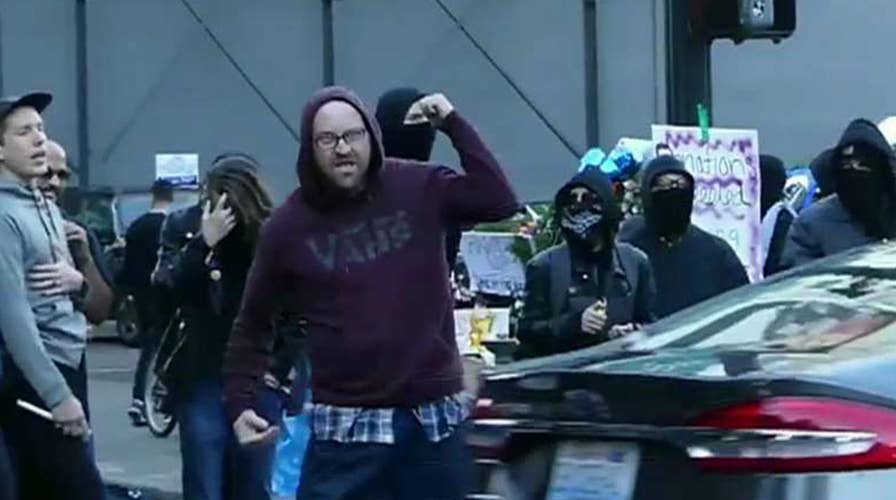 Portland mayor defends Antifa anarchy