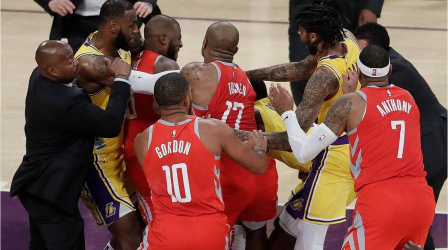 basketball fight lakers