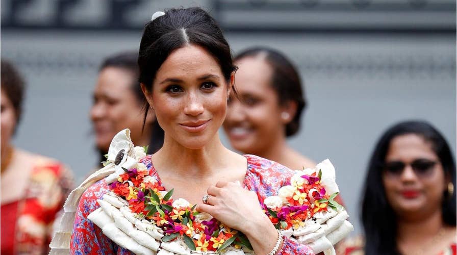 Large crowds cut Meghan Markle's visit short to Fiji market