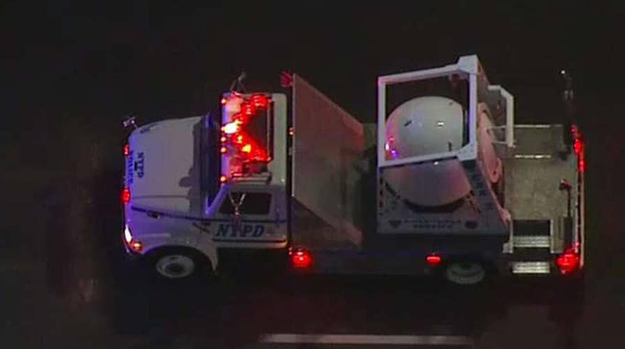 NYPD removes suspicious package from TriBeCa