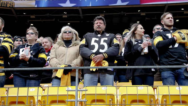 Pittsburgh unifies through sports after mass shooting