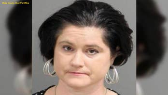 Single mom 'tired of doing this by myself' abandoned 2 kids by roadside, authorities say