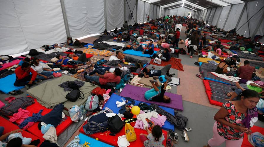 Migrant caravan reaches Mexico City