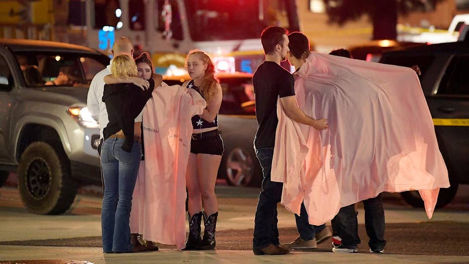 California Bar Shooting Leaves 12 Dead Including Sheriff S